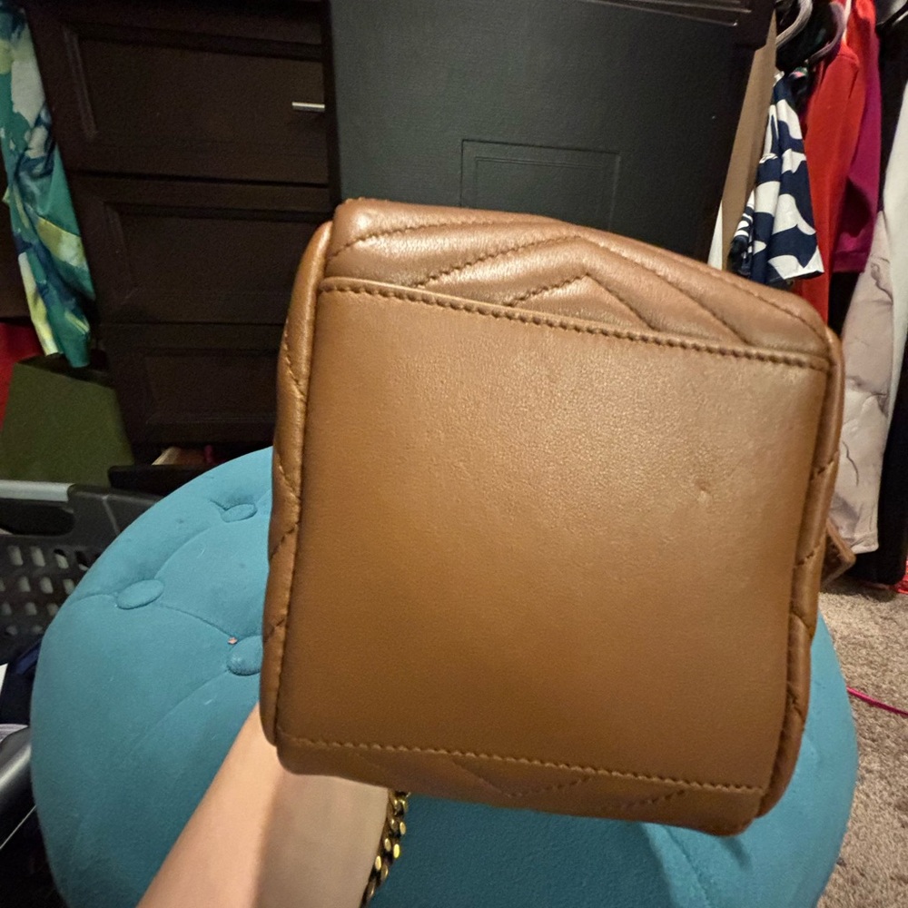 Saint Laurent Tan Leather Bucket Bag - Picture 9 of 14